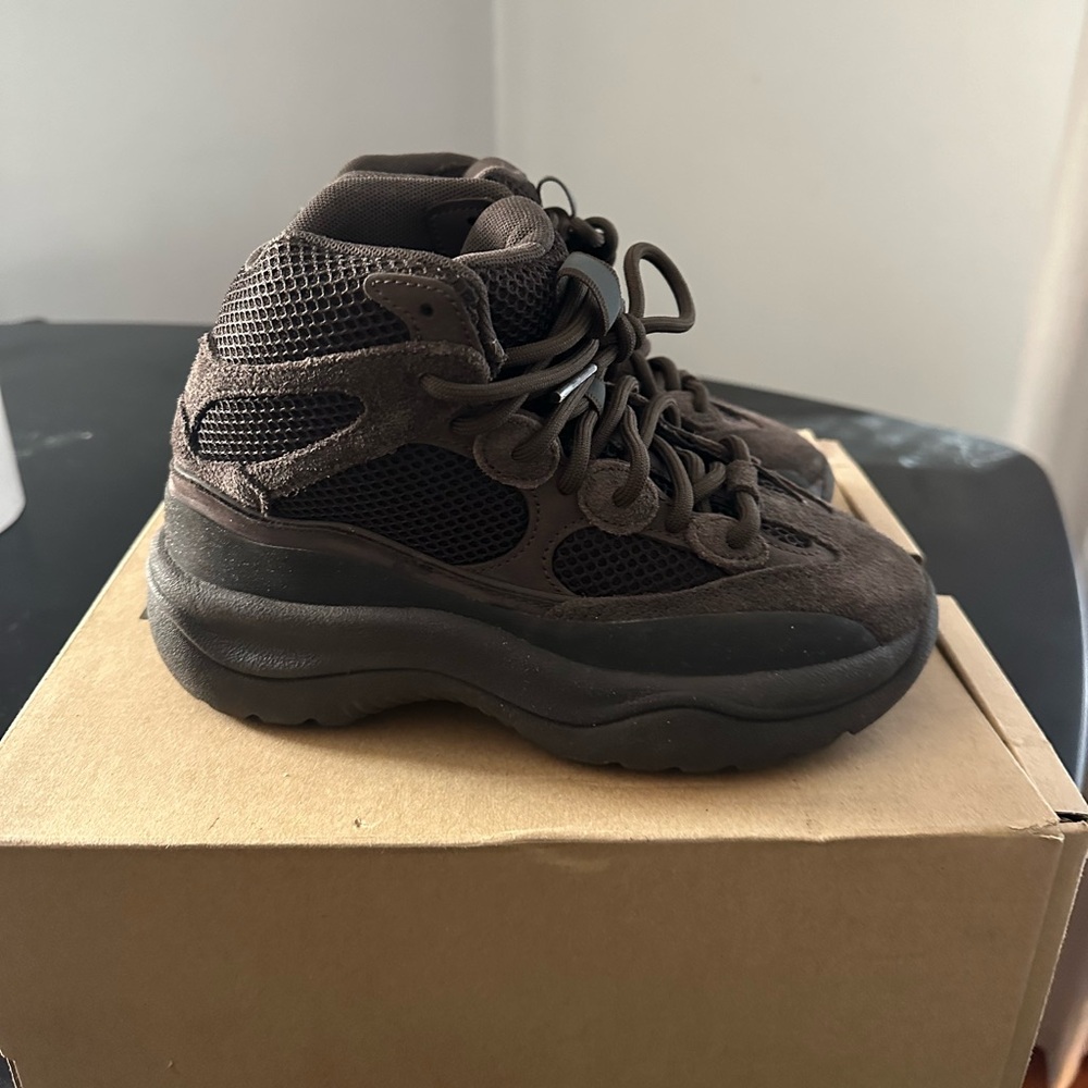 Adidas Yeezy Desert Boot Oil (Kids)